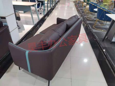 昊丰HF-1104三人位沙发.jpg